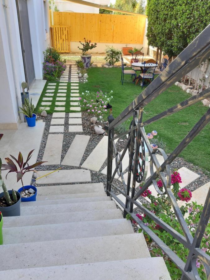 Apartment D60 *