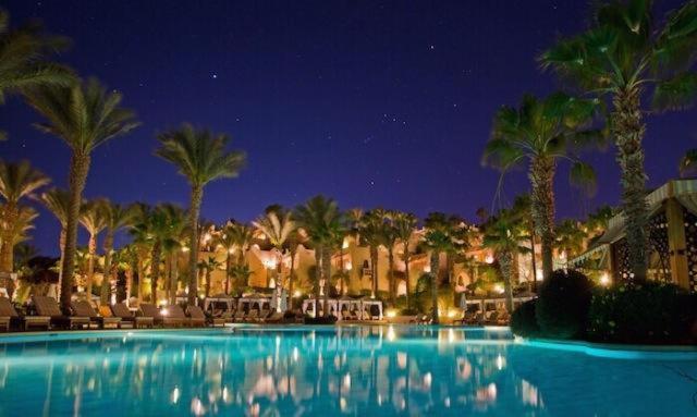 Villa & Chalet At Four Seasons Sheikh - Sea View Private