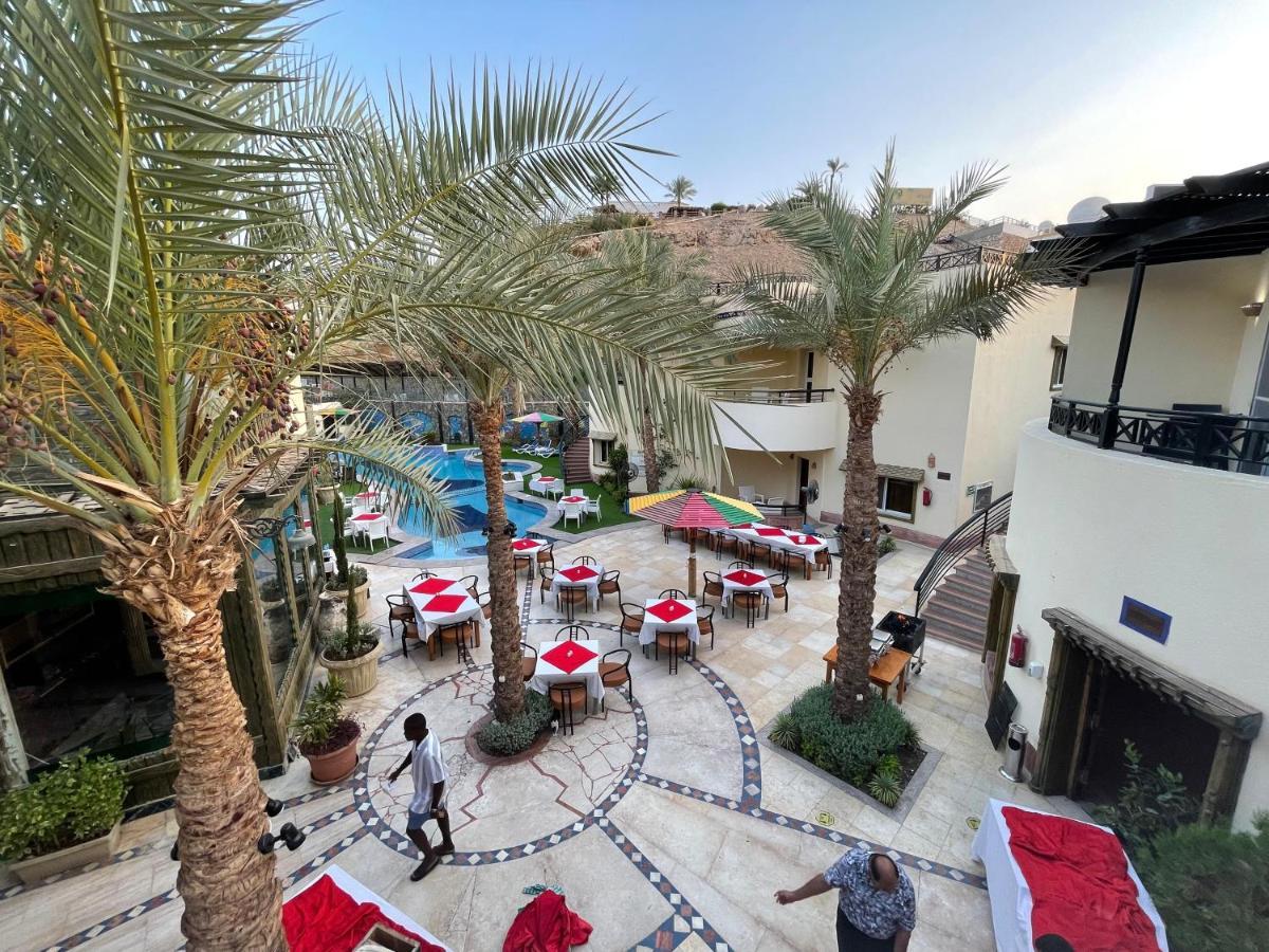 Resort Naama