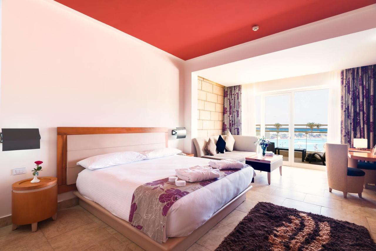 Resort Barcelo Tiran