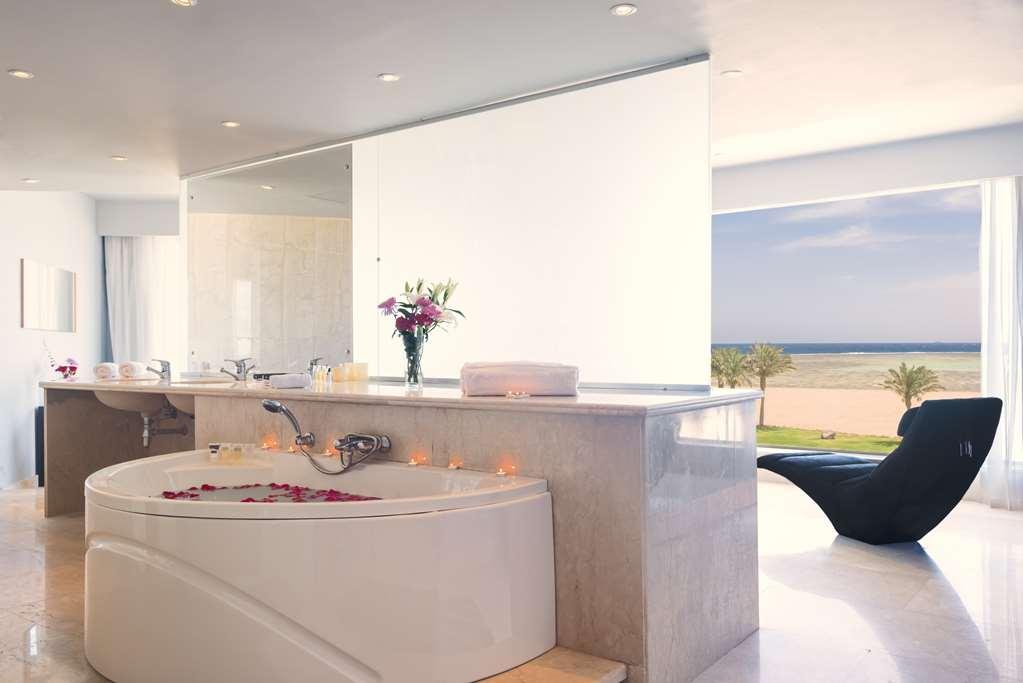 Resort Barcelo Tiran 4*