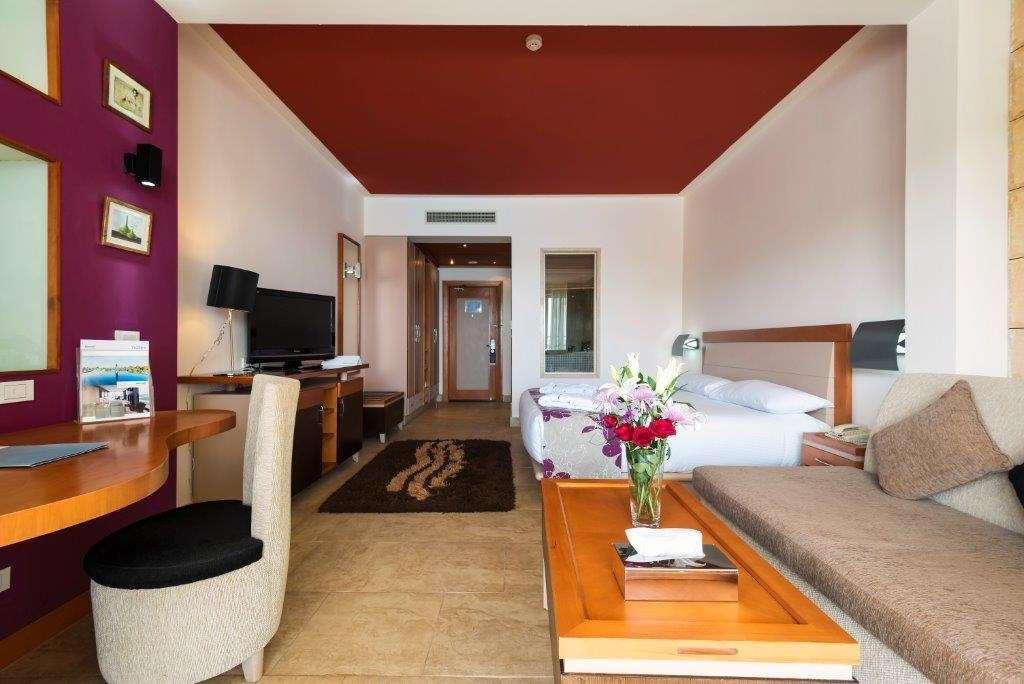 Resort Barcelo Tiran