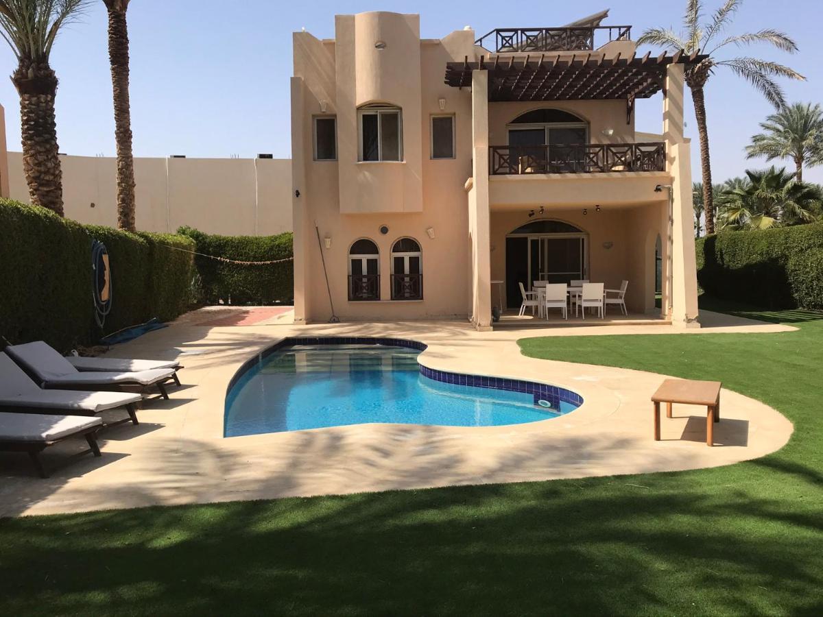 Villa 4 Bedr, Private Pool, Wifi, Beach Resort, Sheikh