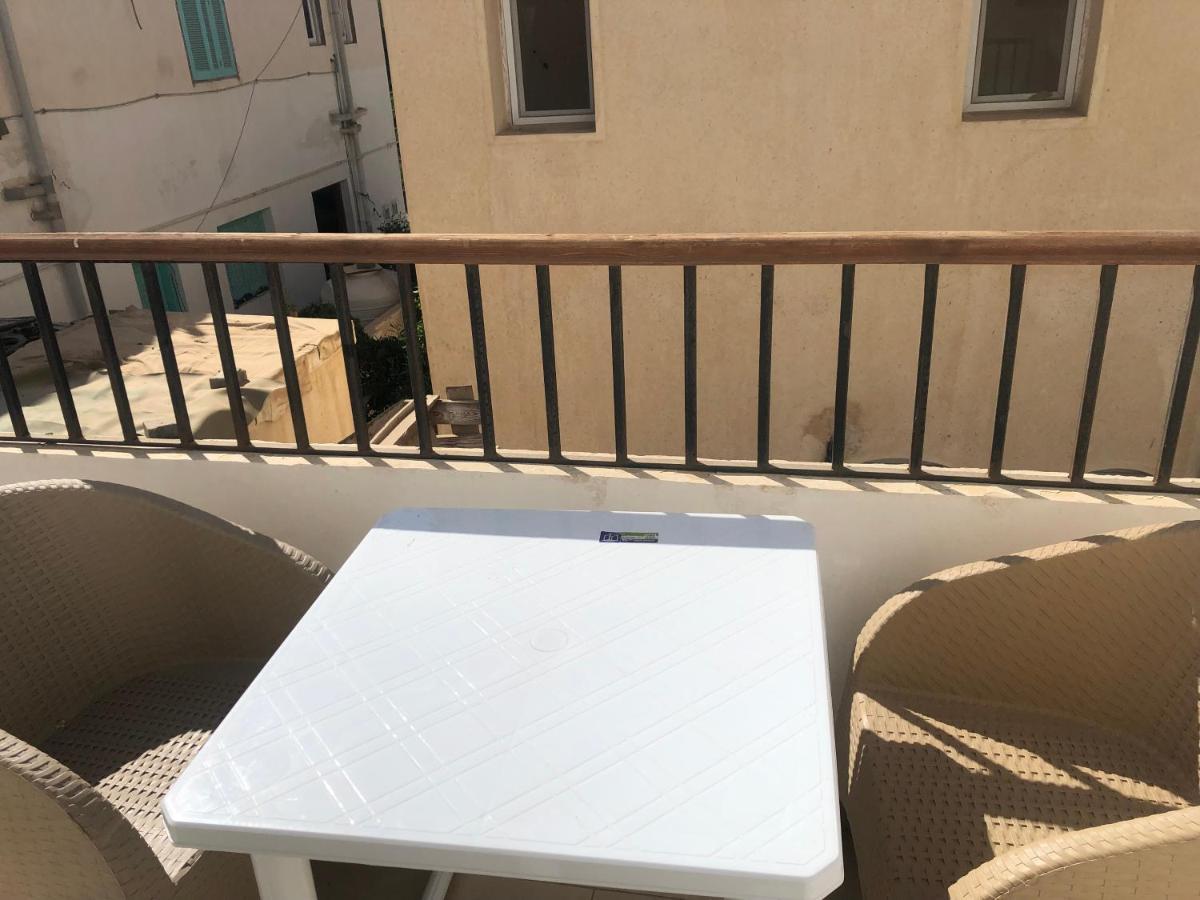 Apartment Sultan Hadaba Near Farsha Typical Floor *