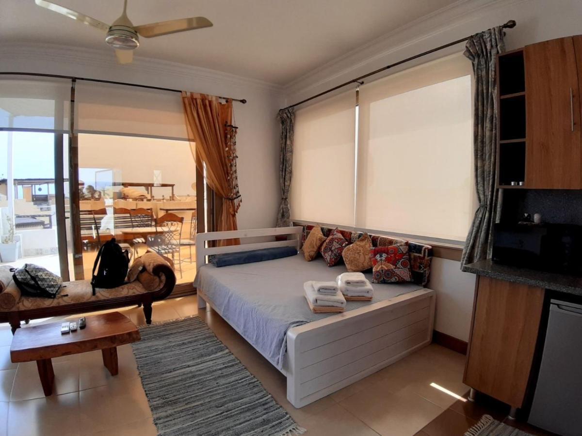 D60 Apartment