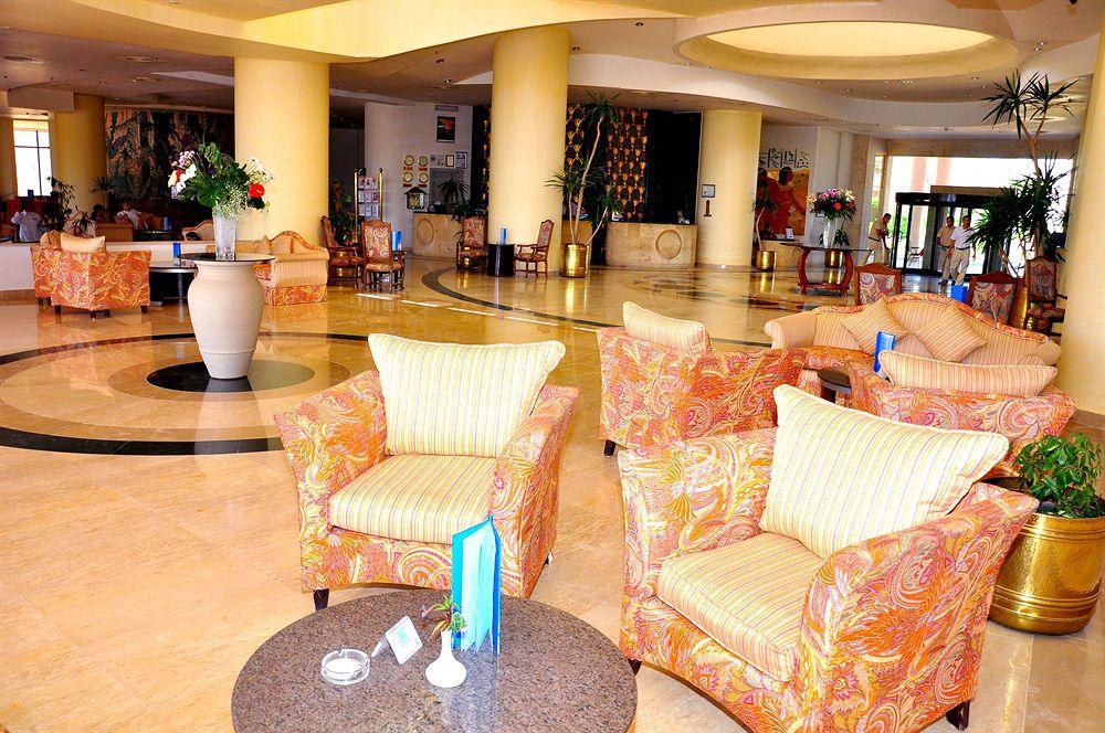 Resort Parrotel Beach 5*