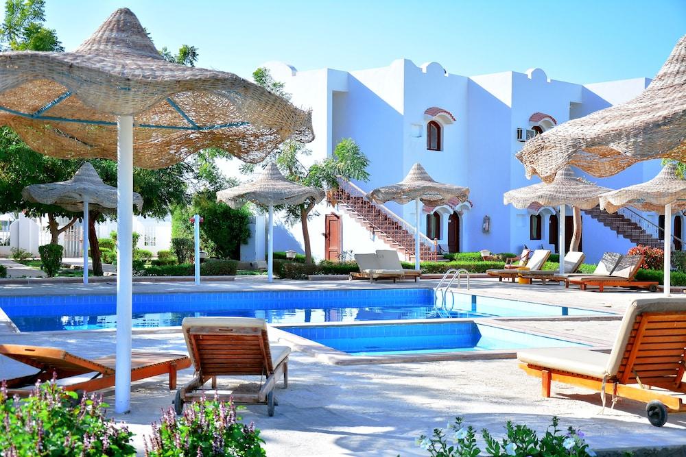 Desert View Resort