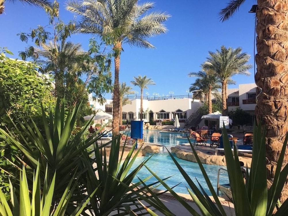 Hotel Le Mirage New Tiran 4*