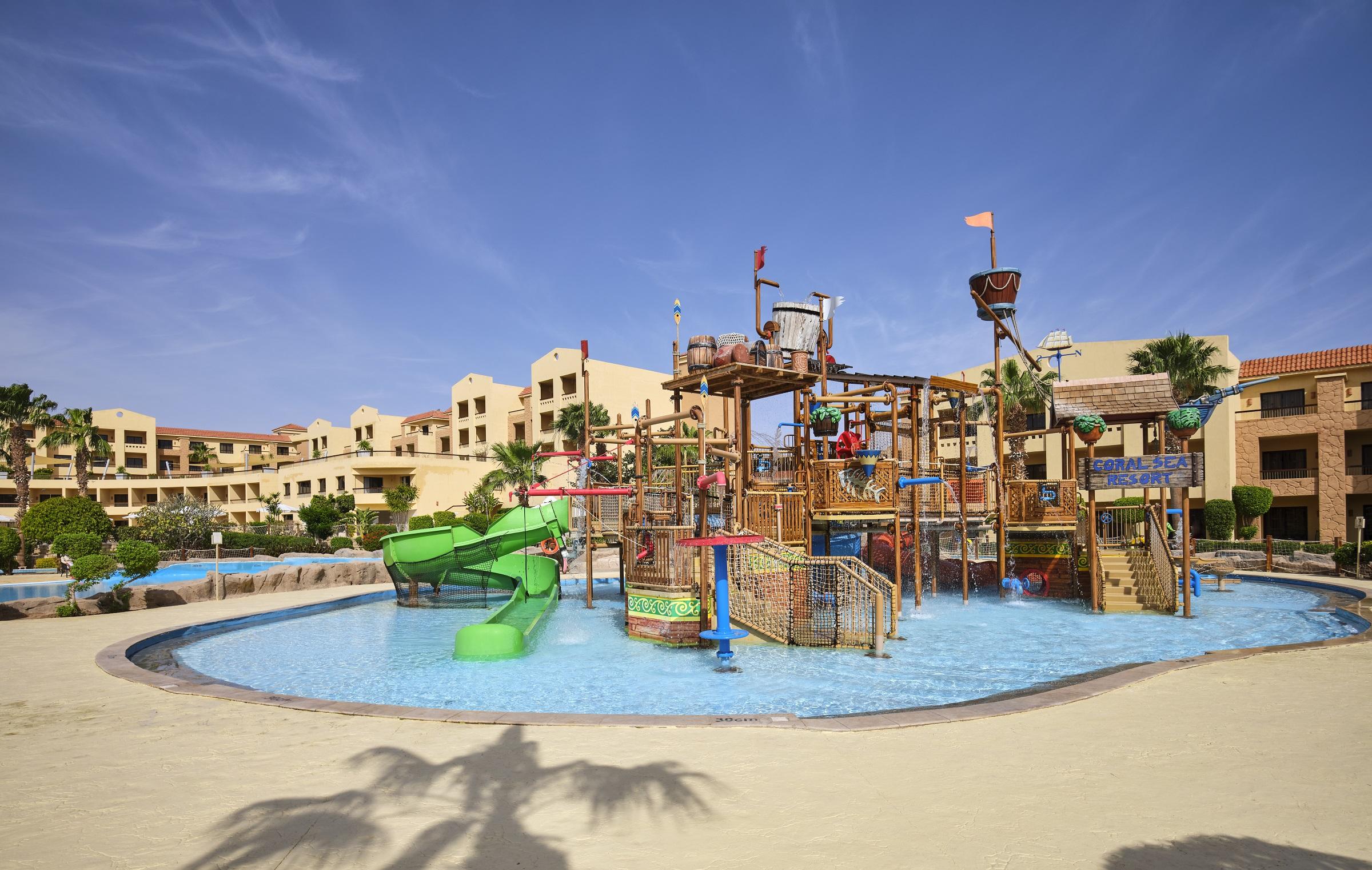 Hotel Coral Sea Aqua Club 4*