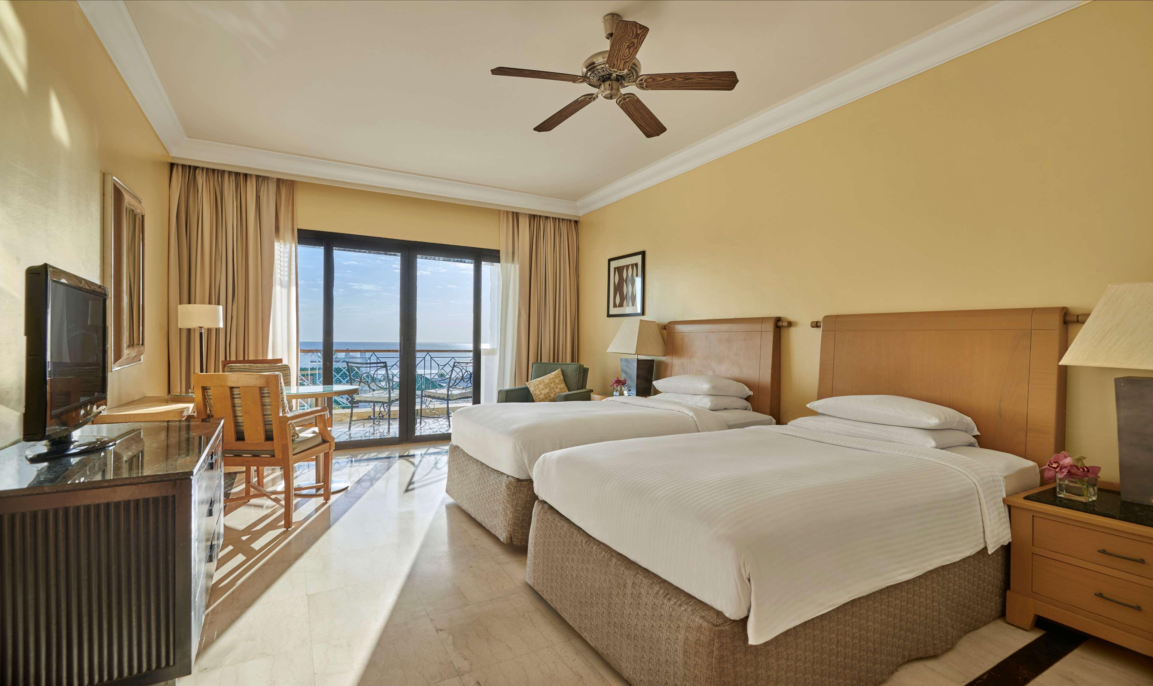 Park Regency Sheikh 5*