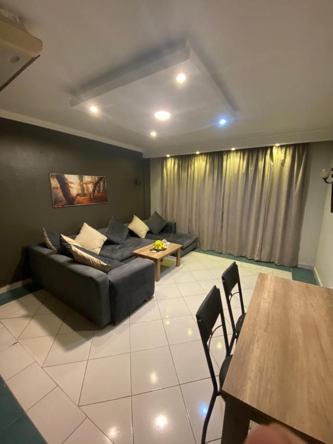 Apartment Delta 205 *