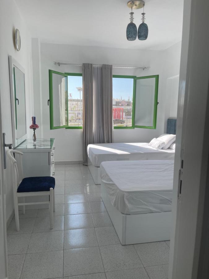 Center - Neama Bay Daire