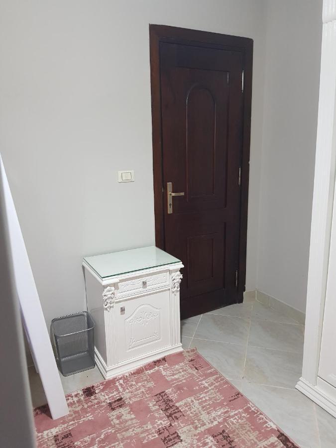 Two Bedroom At Sunny Lakes *