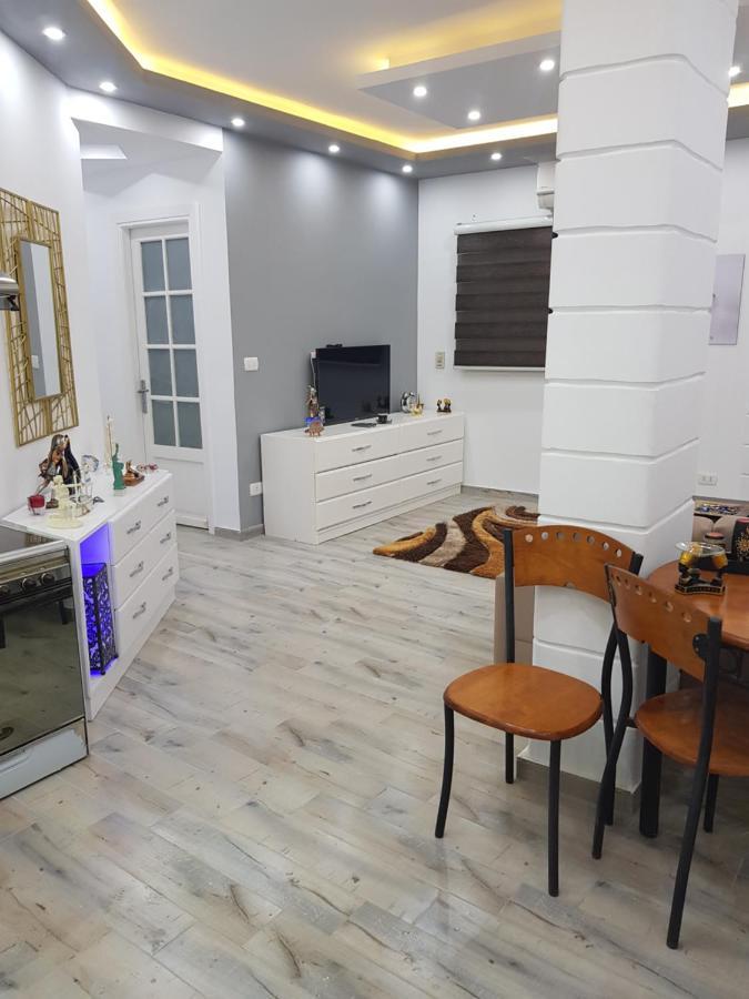 Flat 01 Bed Room. Sea Street. Hadaba Area.