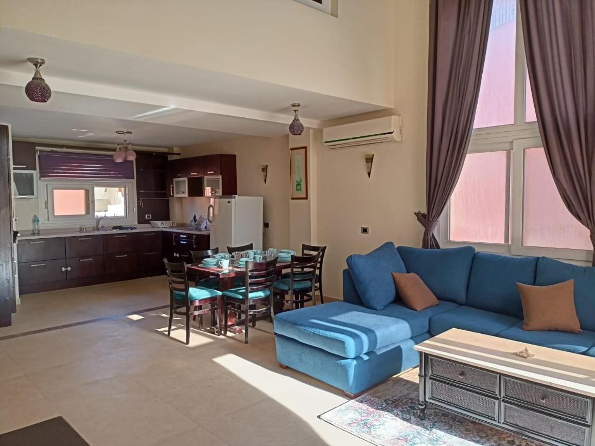 Penthouse Maraqia