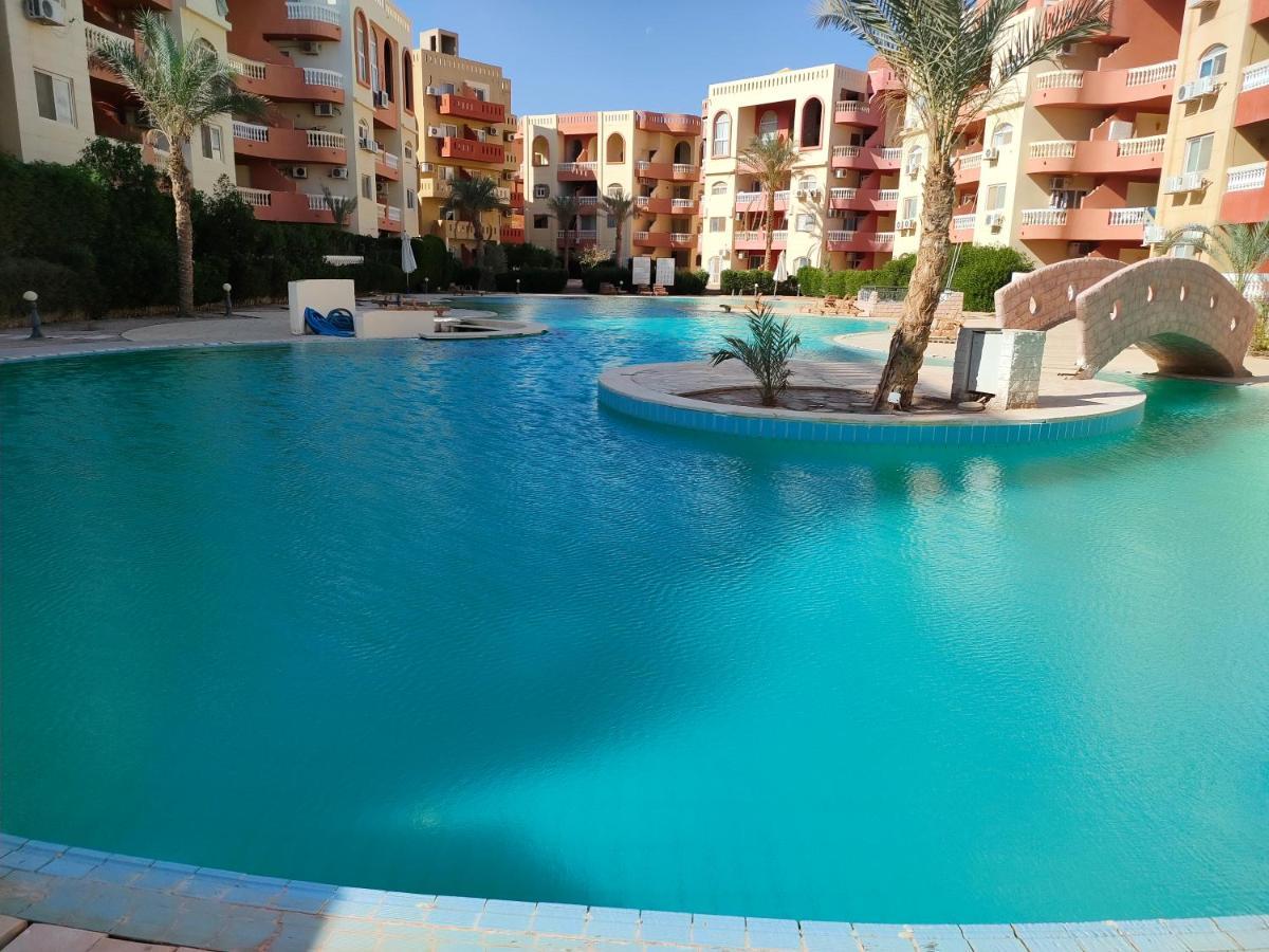 Super Deluxe With 3 Bed Apartment *