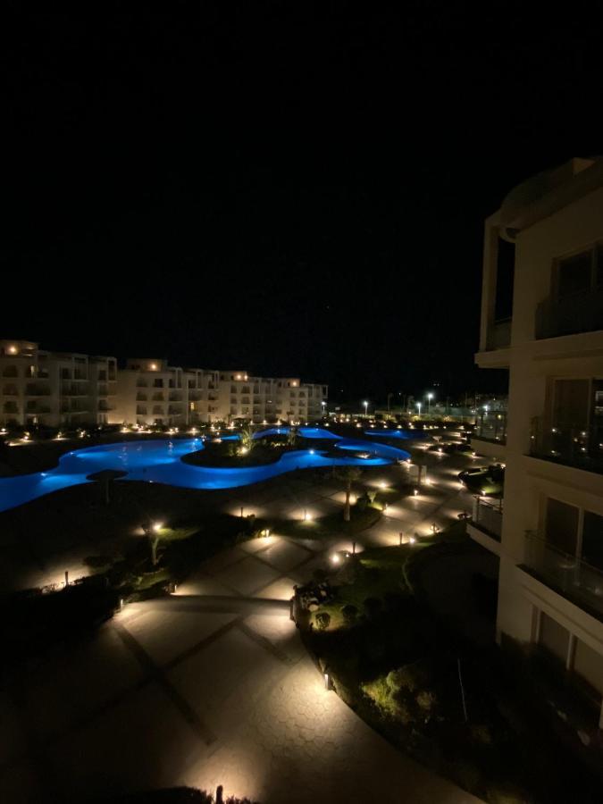 Sunny Sheikh * Sharm el-Sheikh