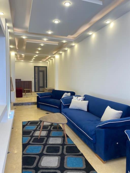 4-bedroom With Seaview Balcony & Shared Infinity Pool On The Roof With Seaview *