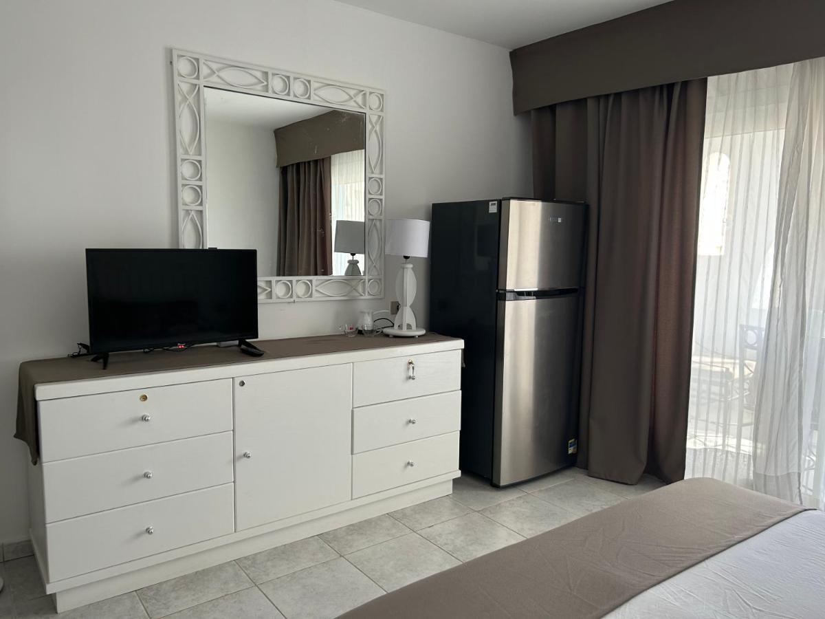 Hotel Domina Coralbay Aquamarine