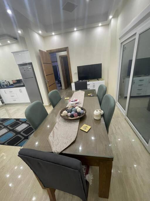 Beautiful 3-bedroom On The Ground Floor With Personal Backyard Area And Terrace With Direct Pool Access And Pool View *