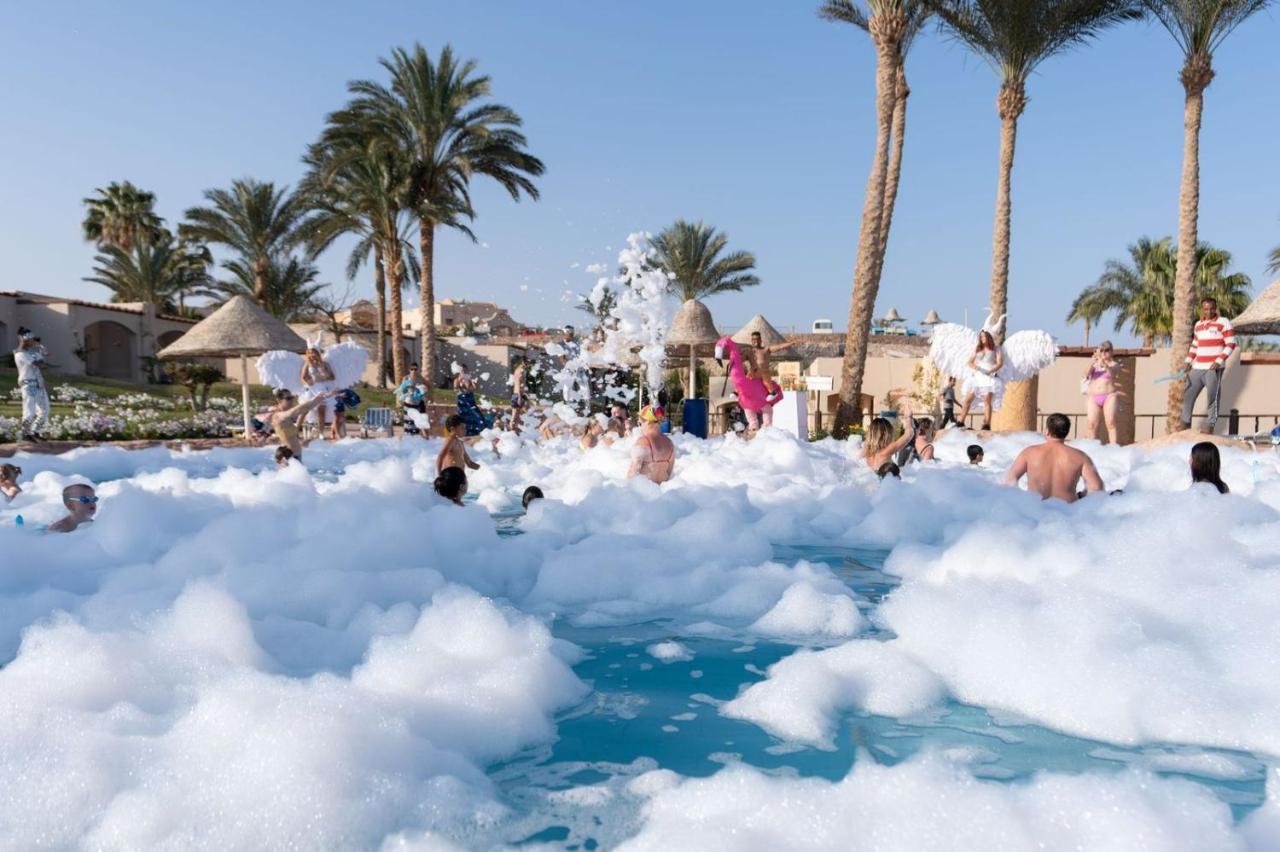 Parrotel Aqua Park