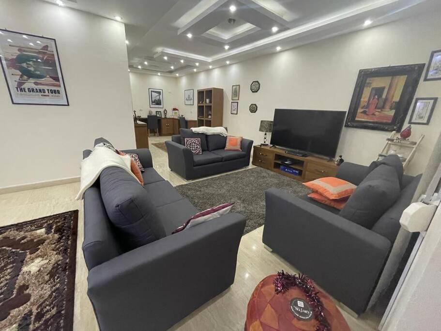 Beautiful 3-bedroom On The Ground Floor With Personal Backyard Area And Terrace With Direct Pool Access And Pool View * Sharm el-Sheikh