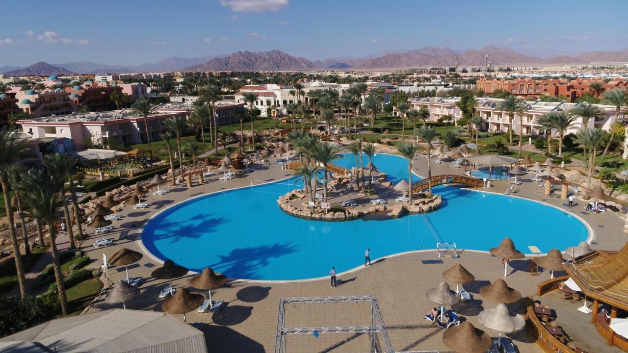 Parrotel Beach Resort