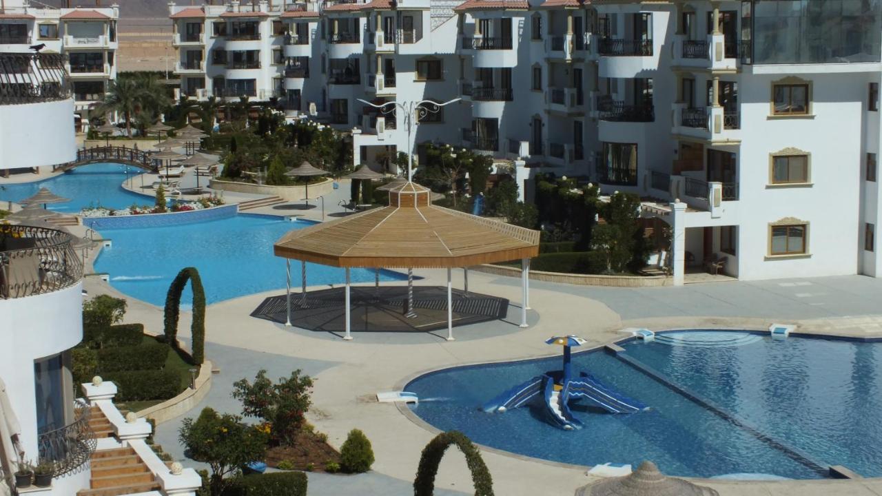 Hills Apartment