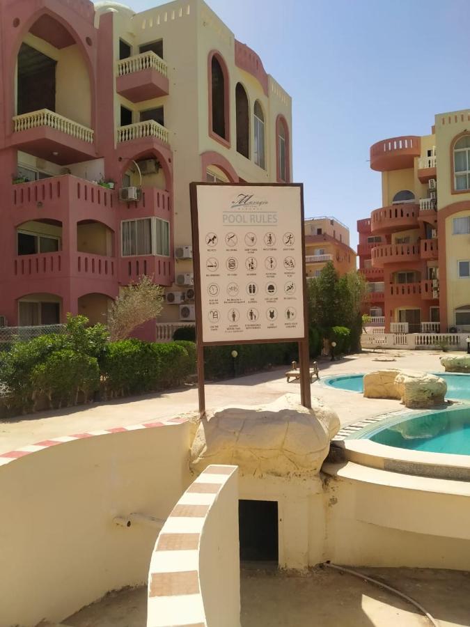 Apartment 2 Bedroom With Pool View