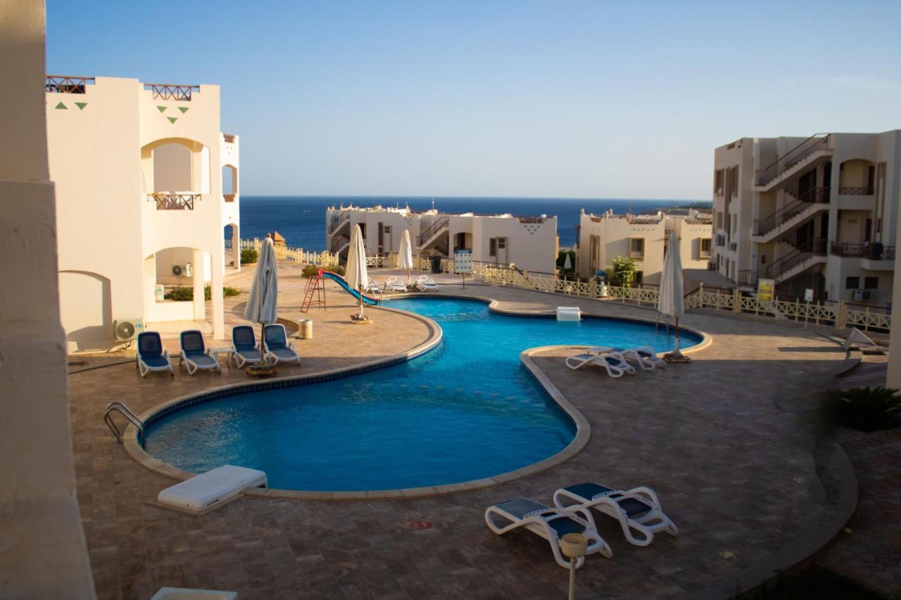 Resort Sharks Bay Oasis Aqua Park 3*