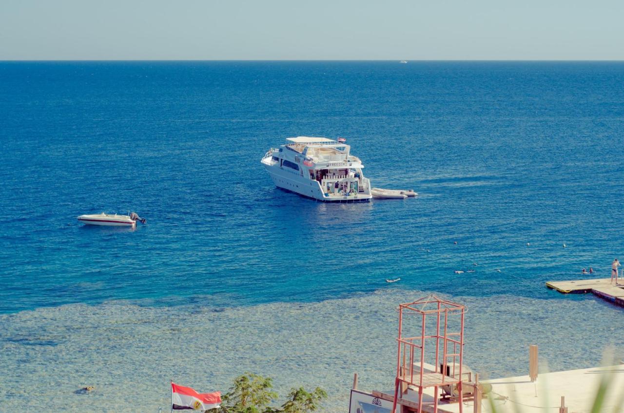 Sharks Bay Oasis Aqua Park Resort Sharm-el-Sheikh