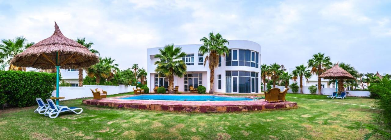Pickalbatros Golf Resort