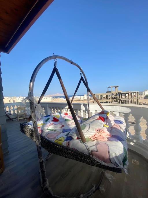 Montazah Sea View: 2 Bed Daire