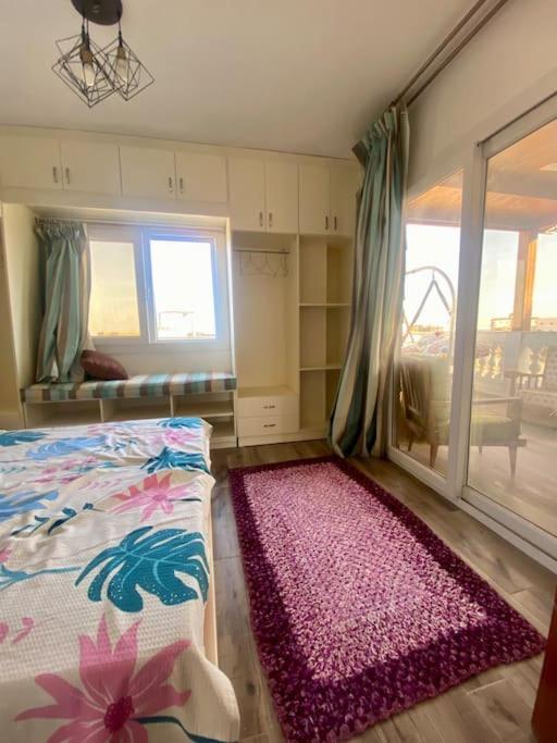 Daire Montazah Sea View: 2 Bed *