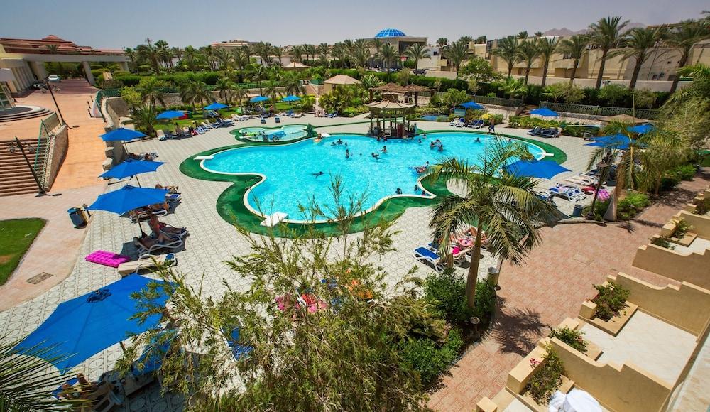 Aurora Oriental Resort