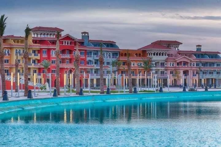 Amazing In Porto For Reservations