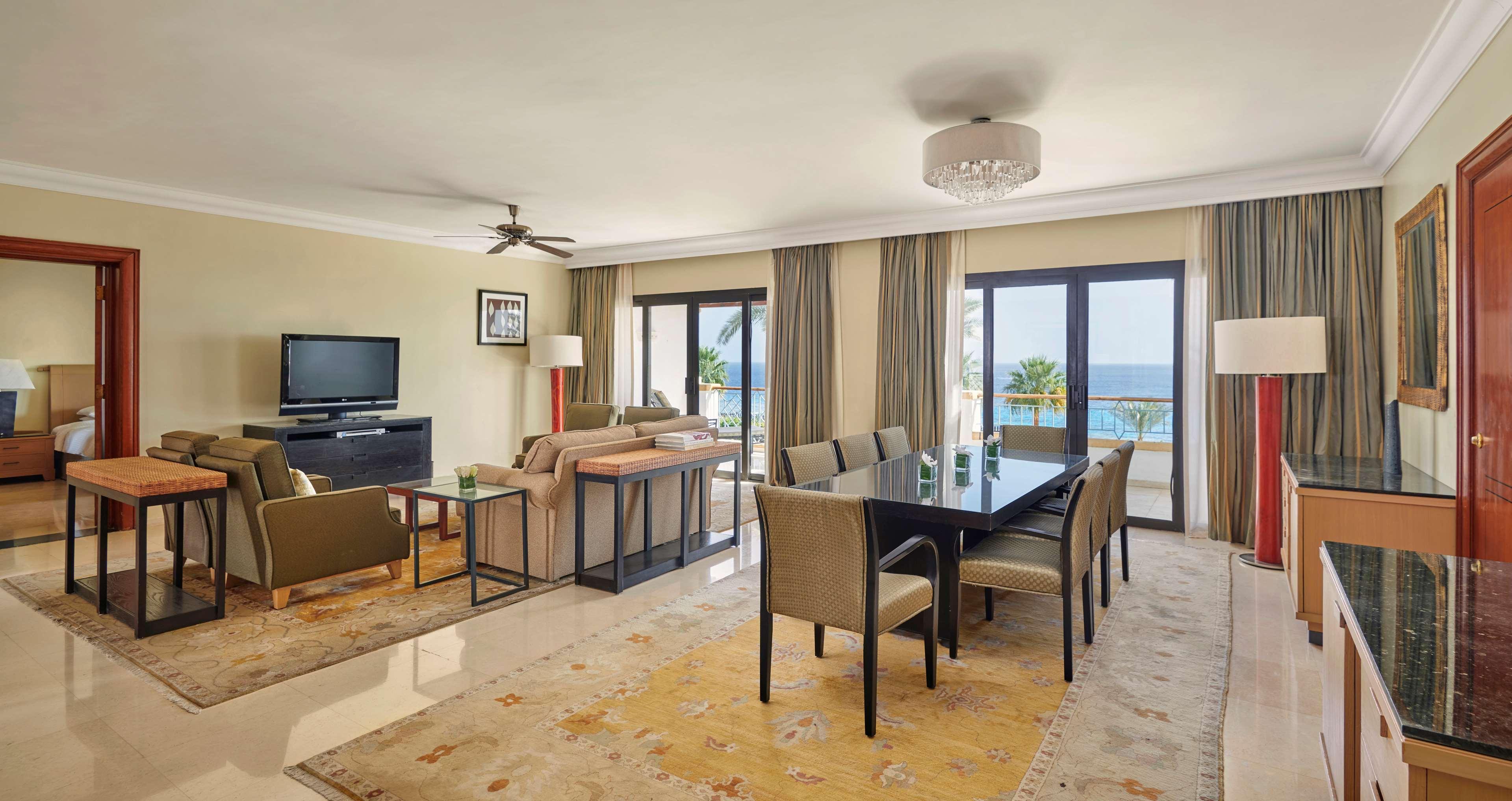 Park Regency Sheikh 5*