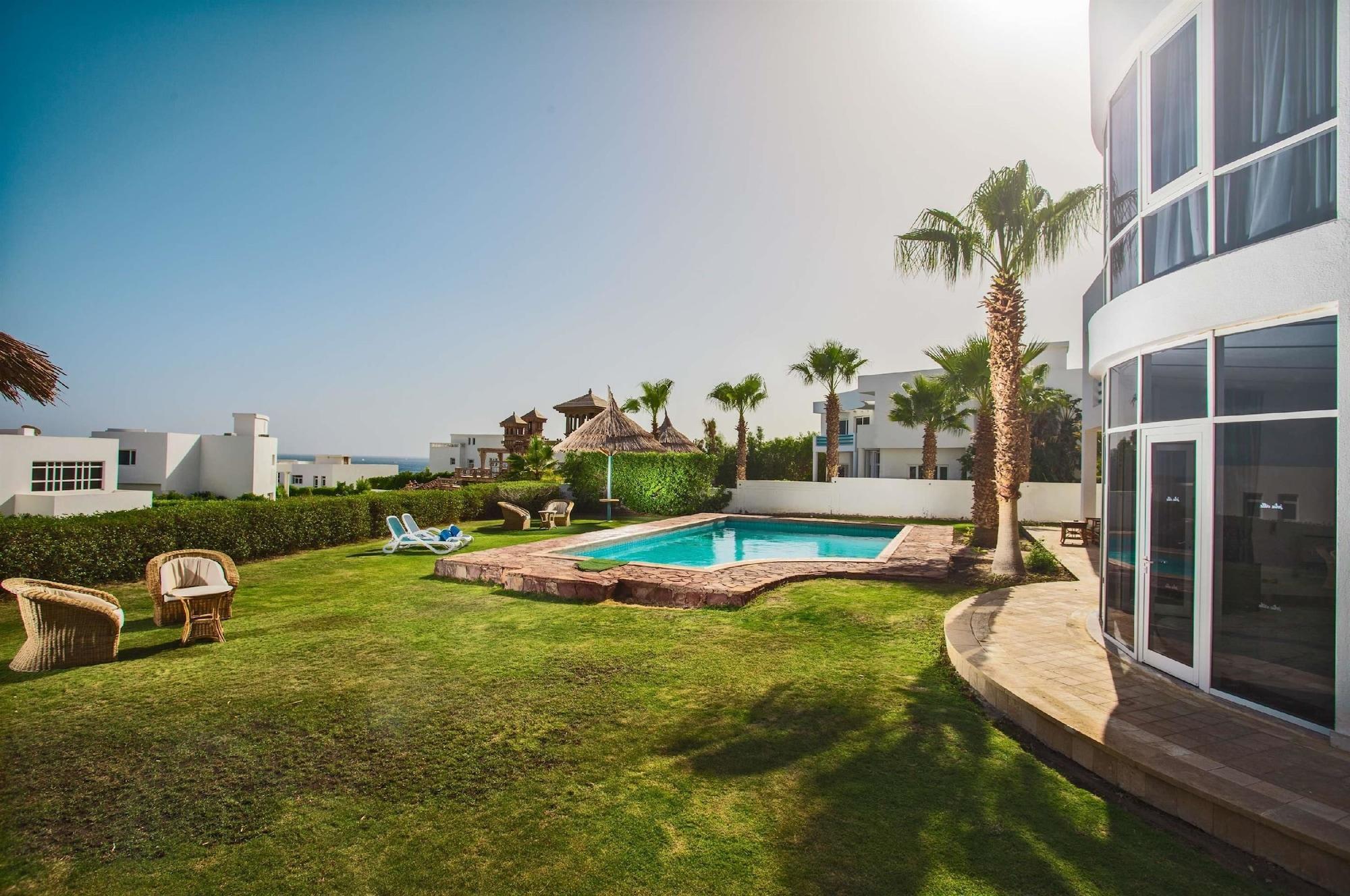 Pickalbatros Golf Resort 5*