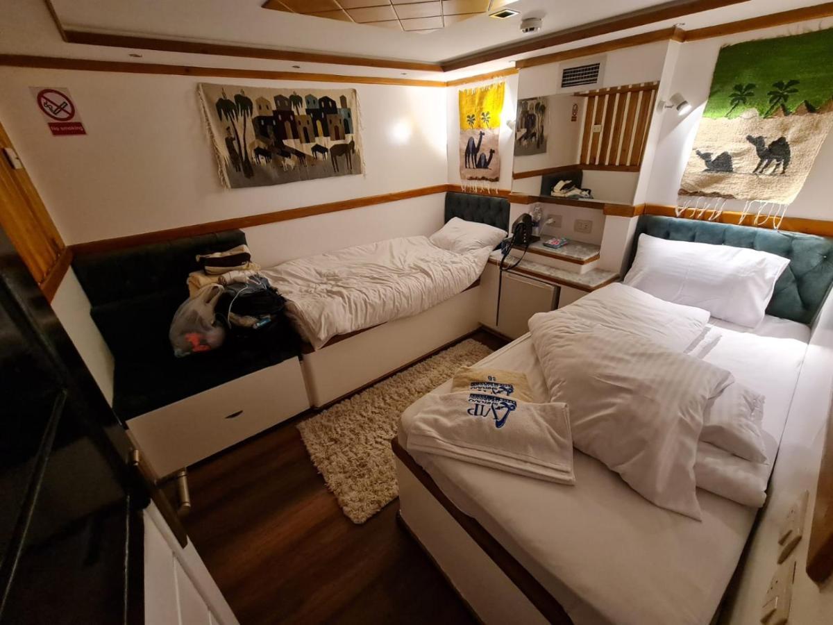 Vip Yacht Diving Club