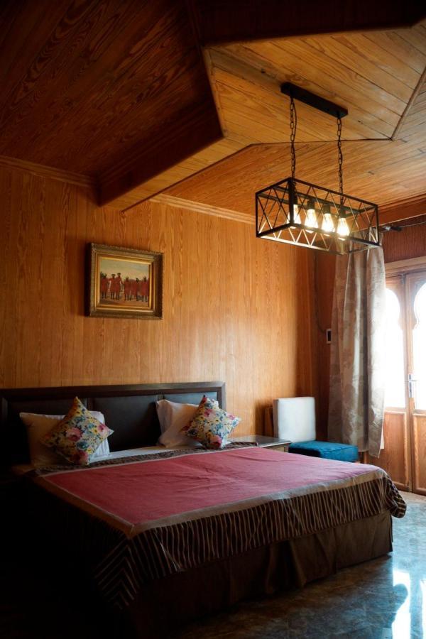 Adel's Aparthotel