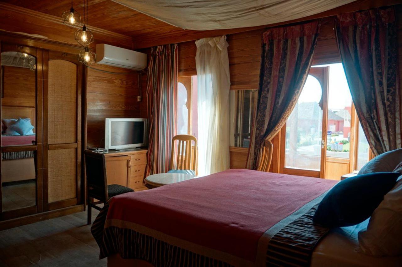 Aparthotel Adel's *