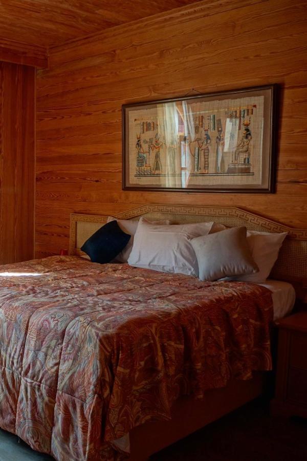 Aparthotel Adel's *
