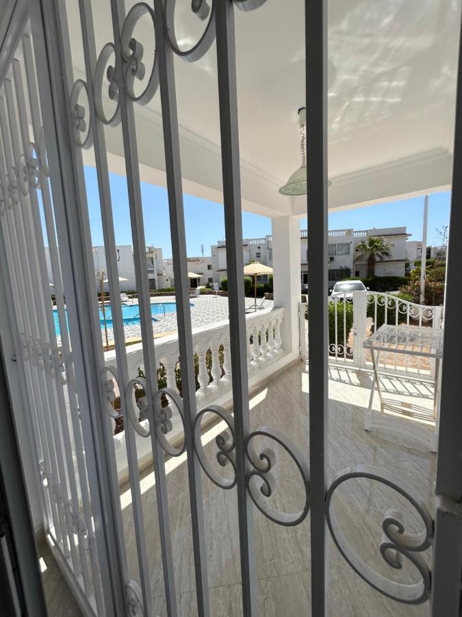 In Hay El Salam Sheikh Apartment