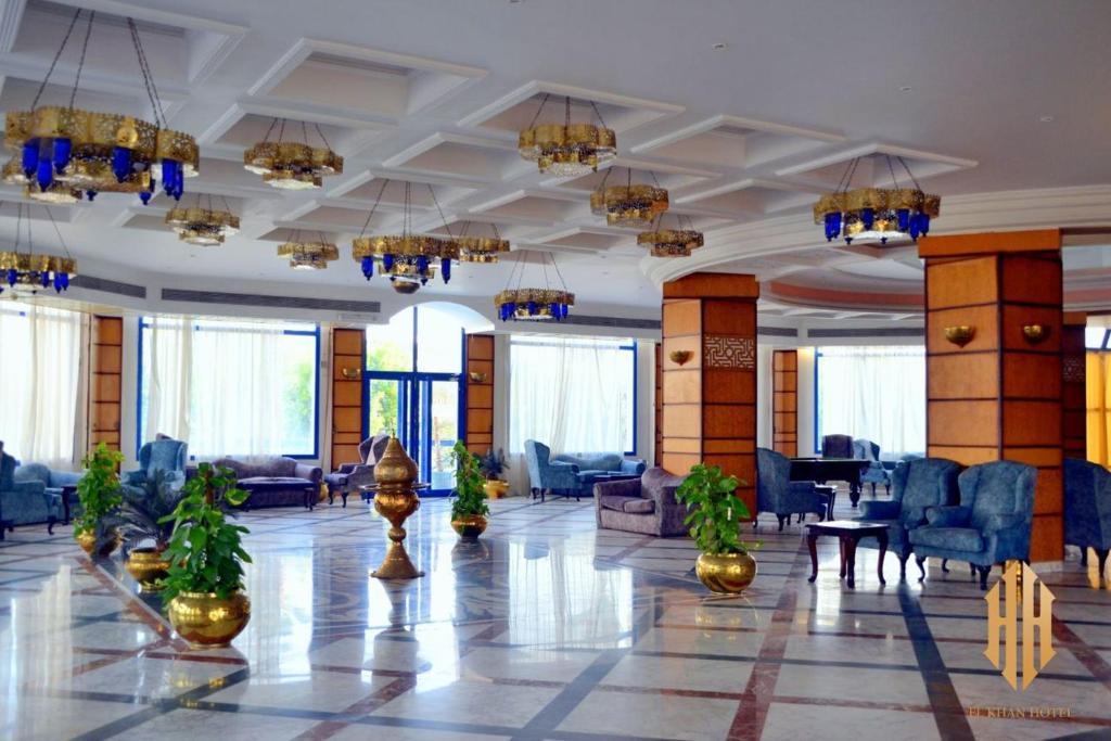 El Khan Hotel