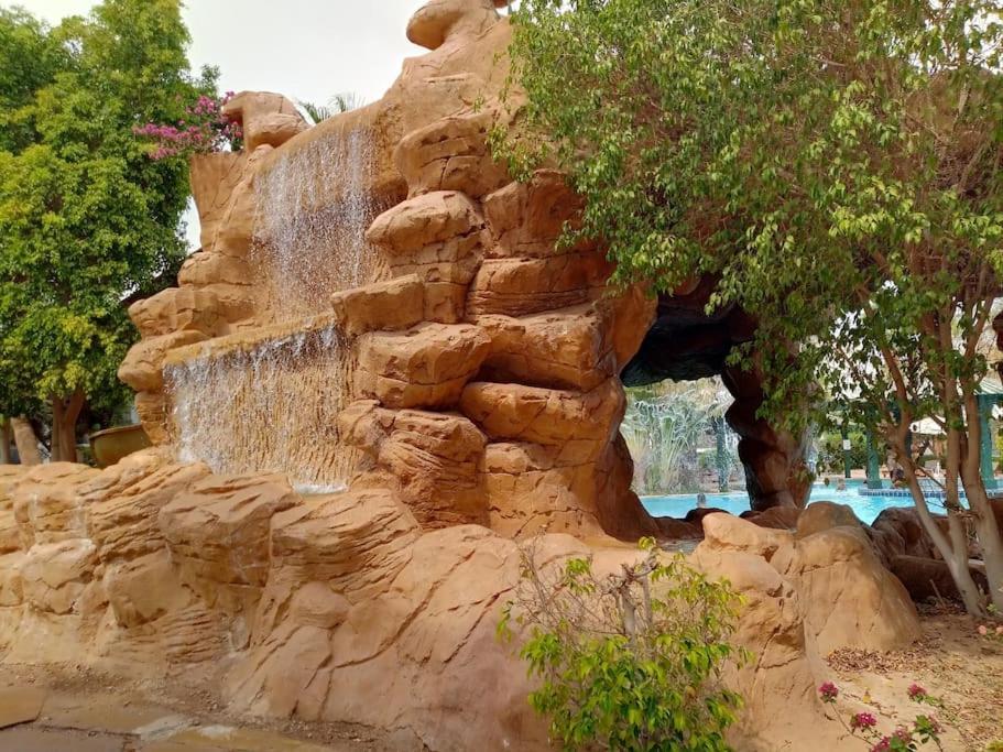 Apartment Serenity Gardens 2 Bedroom *