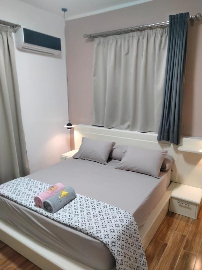Apartment Luxurygetaway2 / Brand New 2br / Fully Furnished / Wi-fi / Full Kitchen *