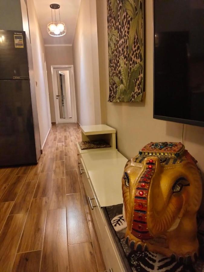 Luxurygetaway2 / Brand New 2br / Fully Furnished / Wi-fi / Full Kitchen Apartment