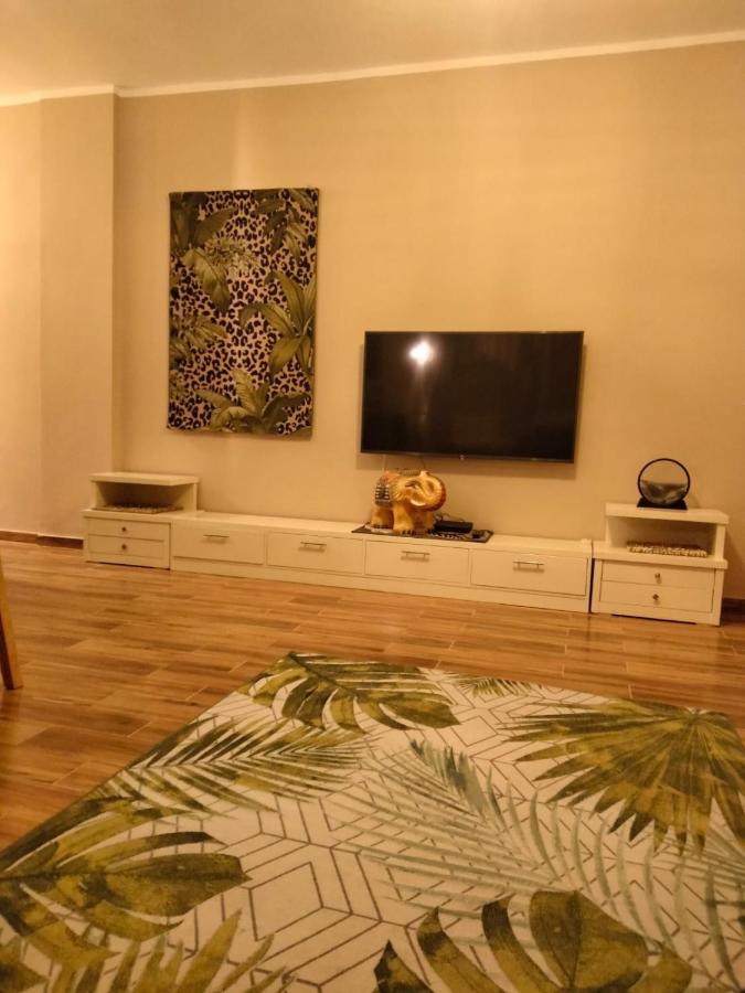 Luxurygetaway2 / Brand New 2br / Fully Furnished / Wi-fi / Full Kitchen