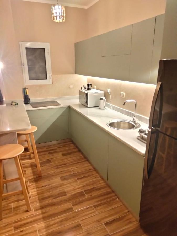 Apartment Luxurygetaway2 / Brand New 2br / Fully Furnished / Wi-fi / Full Kitchen