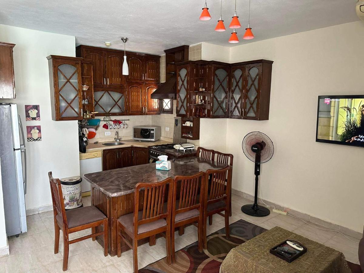 Criss Apartment